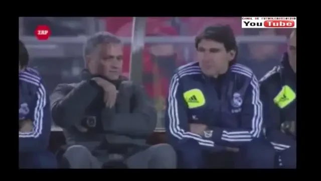 Mourinho si Karanka s-au facut raperi! SUPER MIX facut de spanioli: vezi cum mixeaza pe banca Realului! :)) VIDEO