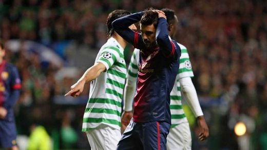 Gestul fabulos facut pe un stadion din Champions League! Unde nu se astepta nimeni sa se auda imnul Barcei! :) Motivul pentru care Messi e zeu in alta tara! VIDEO