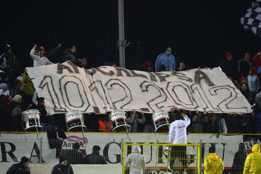 FANTASTIC: Niculae, asalt pentru titlu in Liga I! Jucatorii Astrei au prime RECORD pentru o victorie in Ghencea! Bani ca la sfarsitul lumii :)