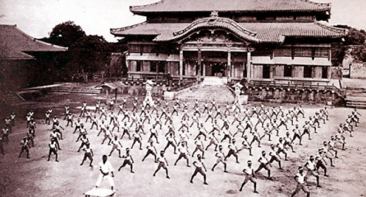 Totul avea ca scop disciplina Ce insemna sa faci Karate in Japonia anilor 1900? Vezi o poveste fabuloasa