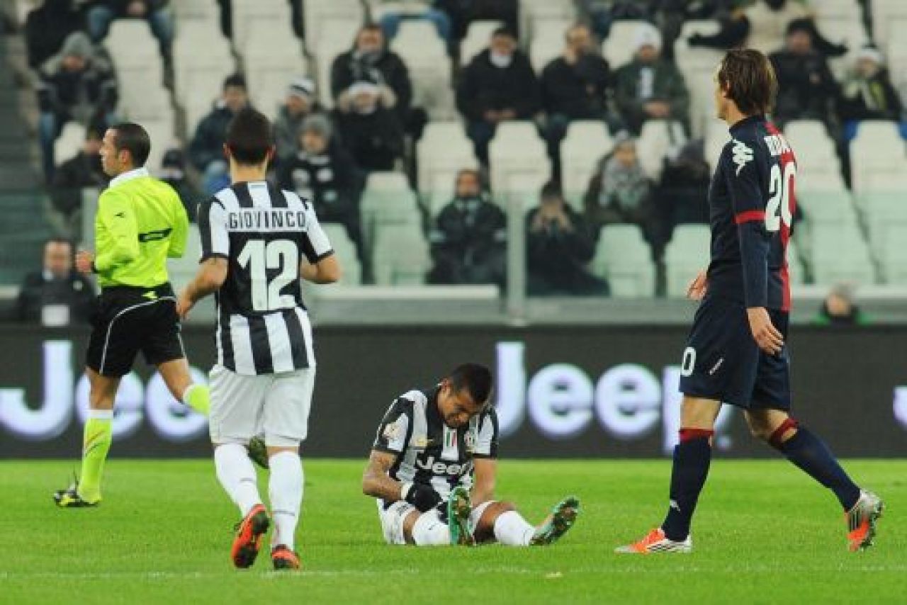 12/12/12, o zi pe care Juve nu o va uita! Fanii au crezut ca vine sfarsitul lumii dupa golul asta! :) VIDEO si Galerie FOTO:_3