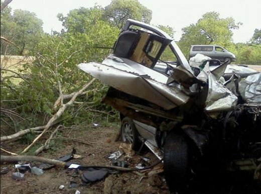 TRAGEDIE pentru un fost jucator din Premier League! A facut un accident TERIBIL cu BMW-ul, doua persoane au murit pe LOC