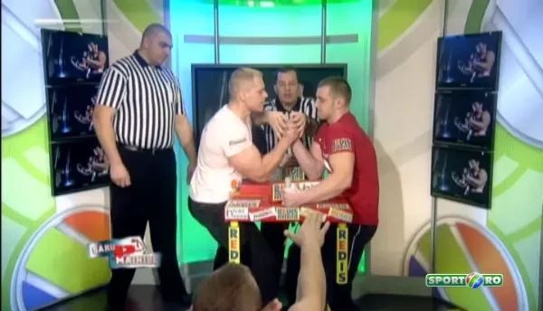 Duelul ANULUI in skandenberg! Cel mai rapid si cel mai puternic BRAT au avut un meci SENZATIONAL! Vezi cum s-a terminat: VIDEO