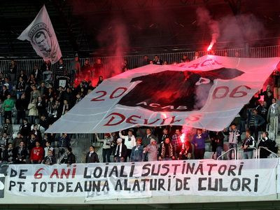 Liga 1 se destrama! Suporterii uneia dintre cele mai iubite echipe din Romania primesc cel mai urat cadou de Craciun: Declansam procedurile pentru INSOLVENTA!