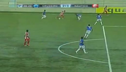 Nu degeaba il cheama Messinho! Pustiul brazilian a reusit o LAMBRETA perfecta! Driblingul pe care Messi nu l-a incercat pana acum: VIDEO