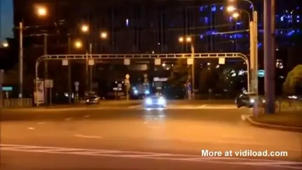 A vrut sa faca pe strada ca in Need for Speed! Ce a patit un inconstient care a incercat sa faca DRIFTURI in oras: VIDEO