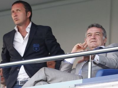Grecii ii fac praf pe stelisti: lipsa de profesionalism, tipic romanesc! Steaua, acuzata ca vrea sa fure un jucator sub contract! Risca interdictia la transferuri?!