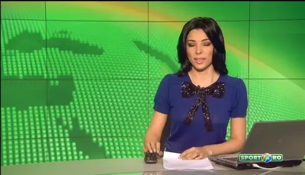 Chivu pregateste marea surpriza: revine in Romania! Insa nu la nationala, ci la finala de la Vocea Romaniei! :) Ce finalist il asteapta cu sufletul la gura: