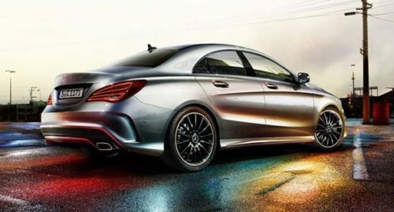 FOTO Mercedes incepe 2013 in forta! Au aparut primele imagini si informatii despre noul CLA, masina cu fata de DIAMANT!_3