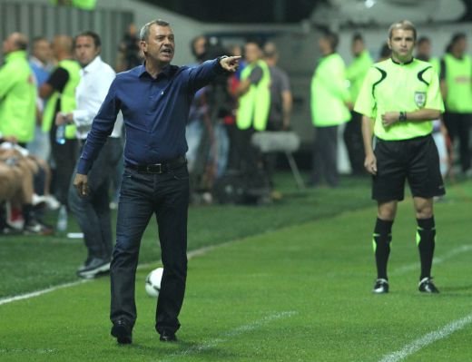 Standard ameninta ca se retrage din campionat! A mers sa ia titlul in Begia, dar se poate bate cu Ibra pentru trofeu: Rednic poate antrena in campionatul Frantei!