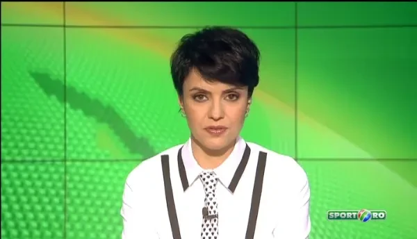 CFR Cluj si-a TUNAT autocarul si l-au impodobit ca pe bradul de Craciun! Cu ce se mandresc pe sosele: