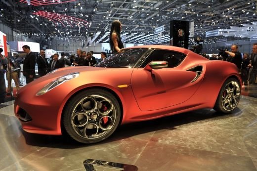 FOTO Alfa Romeo promite cea mai FRUMOASA masina din lume! Racheta pregatita pentru 2013! Se poate bate cu Ferrari si Lambo?_6