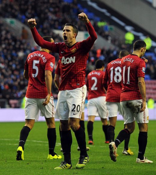 Galeria Zilei: RVP a facut SHOW in Anglia! E la un pas de titlu cu United si golgheter intr-un campionat de miliarde de euro! CLICK AICI pentru FOTO:_7