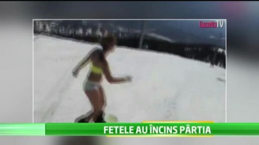NEBUNIE pe partie! Sute de oameni au cazut din cauza SIRENELOR in bikini! VIDEO-ul care DEZGHEATA iarna