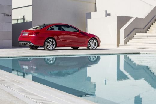 FOTO O noua lansare marca Mercedes! Cum arata clasa E coupe si cabrio! Ce modificari au facut nemtii:_13