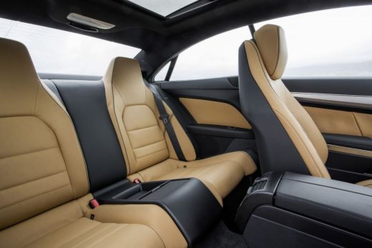 FOTO O noua lansare marca Mercedes! Cum arata clasa E coupe si cabrio! Ce modificari au facut nemtii:_18