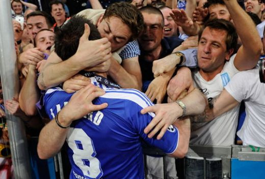 Gest unic al lui Lampard! Mesaj de D-R-A-G-O-S-T-E pentru Chelsea: Renunt la 5.000.000 de euro pe an ca sa raman la echipa! Raspunsul lui Abramovici: