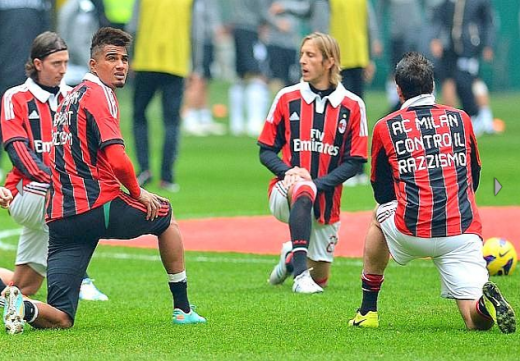 Milan a facut tricouri speciale dupa scandalul rasist in care a fost implicat Boateng! MESAJUL scris pe tricourile milanezilor:_3