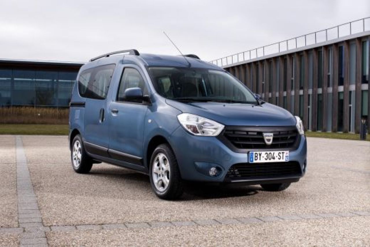 Dokker sau Mercedes. Cine s-a luat dupa cine? MOTIVUL pentru care nemtii s-au infratit cu Dacia!_2
