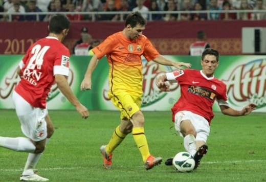 Steaua a pus ochii pe un jucator de la Dinamo! Raspunsul lui Dinu l-a bagat in ceata pe Becali: