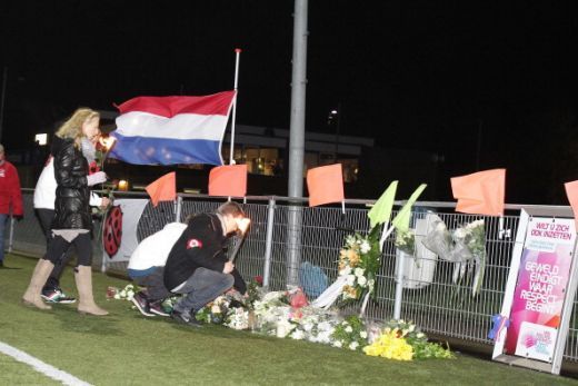 O societate vindecata prin fotbal! Probleme teribile scoase la suprafata de o TRAGEDIE! Ce gest fantastic va face Ajax dupa dubla cu Steaua:_5