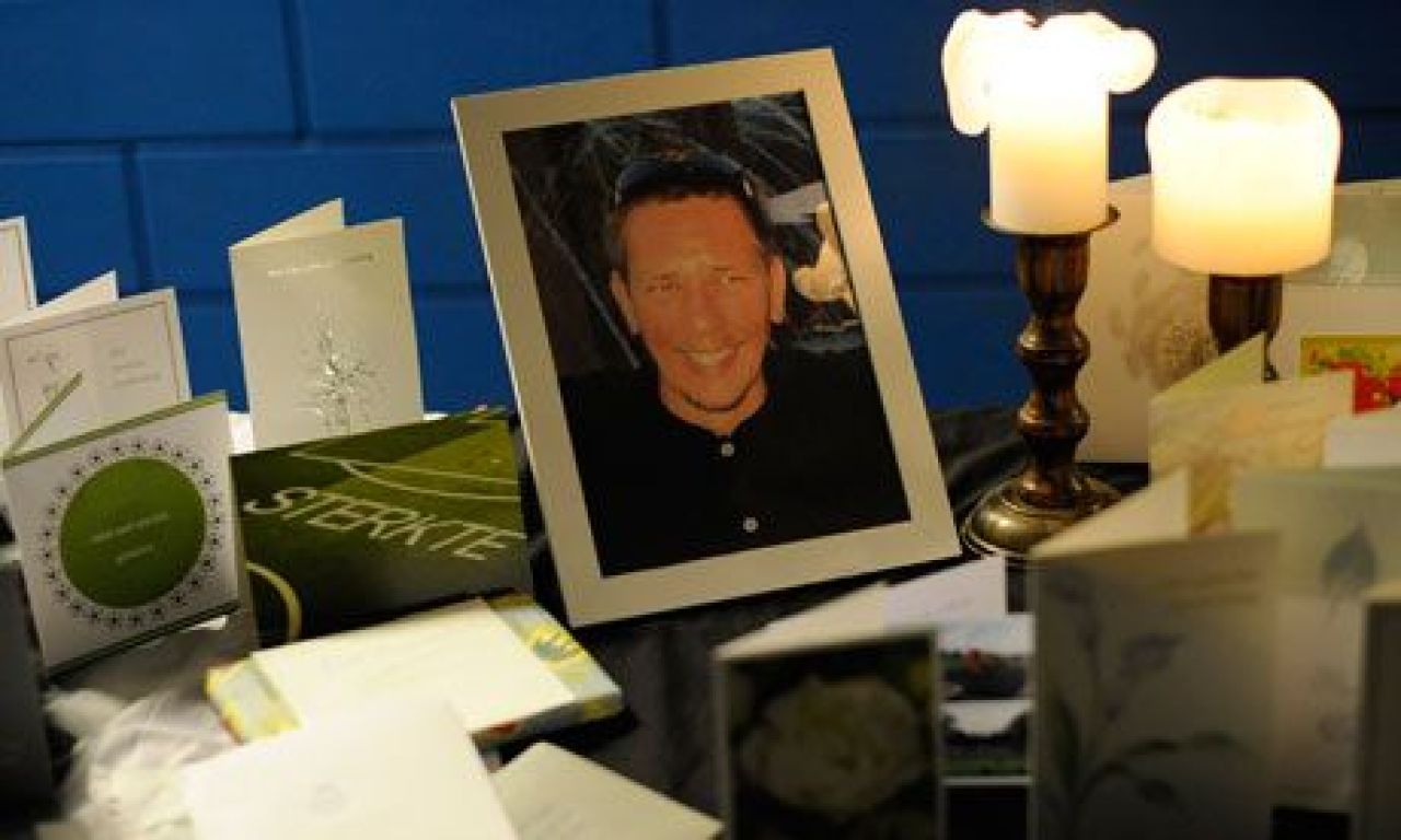 O societate vindecata prin fotbal! Probleme teribile scoase la suprafata de o TRAGEDIE! Ce gest fantastic va face Ajax dupa dubla cu Steaua:_6