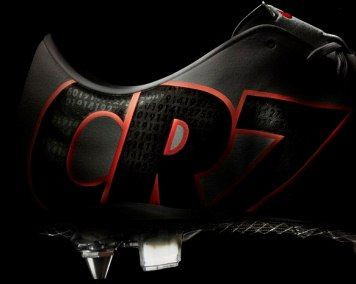 Messi si-a lansat GHETELE DE AUR: Daca le vezi te indragostesti pe loc! Ronaldo iar a ramas in umbra: FOTO