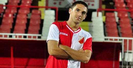 E liber si vrea sa joace la Steaua! Becali anunta ca un fotbalist din nationala Serbiei e gata sa semneze INSTANT! Transferul care rezolva TOATE problemele la Steaua. VIDEO