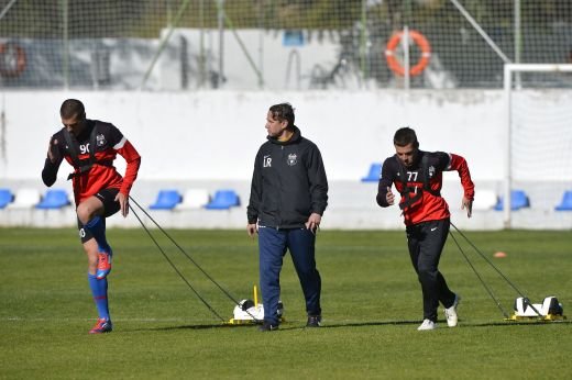 Steaua si-a luat fundas dreapta, Reghe ar putea sa-l tina pe banca: Avem si alta varianta! Care este solutia de rezerva pentru dubla cu Ajax: