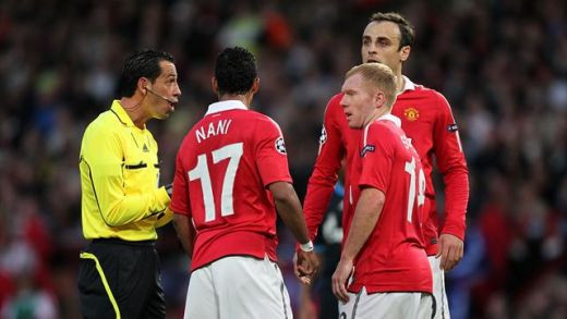 Federatia Internationala a dat lista celor mai buni 10 arbitri din lume! Un ungur e pe 4, un uzbec pe 6! Vezi cine sunt cei mai buni arbitri din lume: