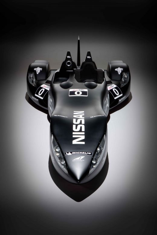 Jocurile cu masini nu-i mai intereseaza. Vezi ce „avion” piloteaza acum castigatorii GT Academy!_8