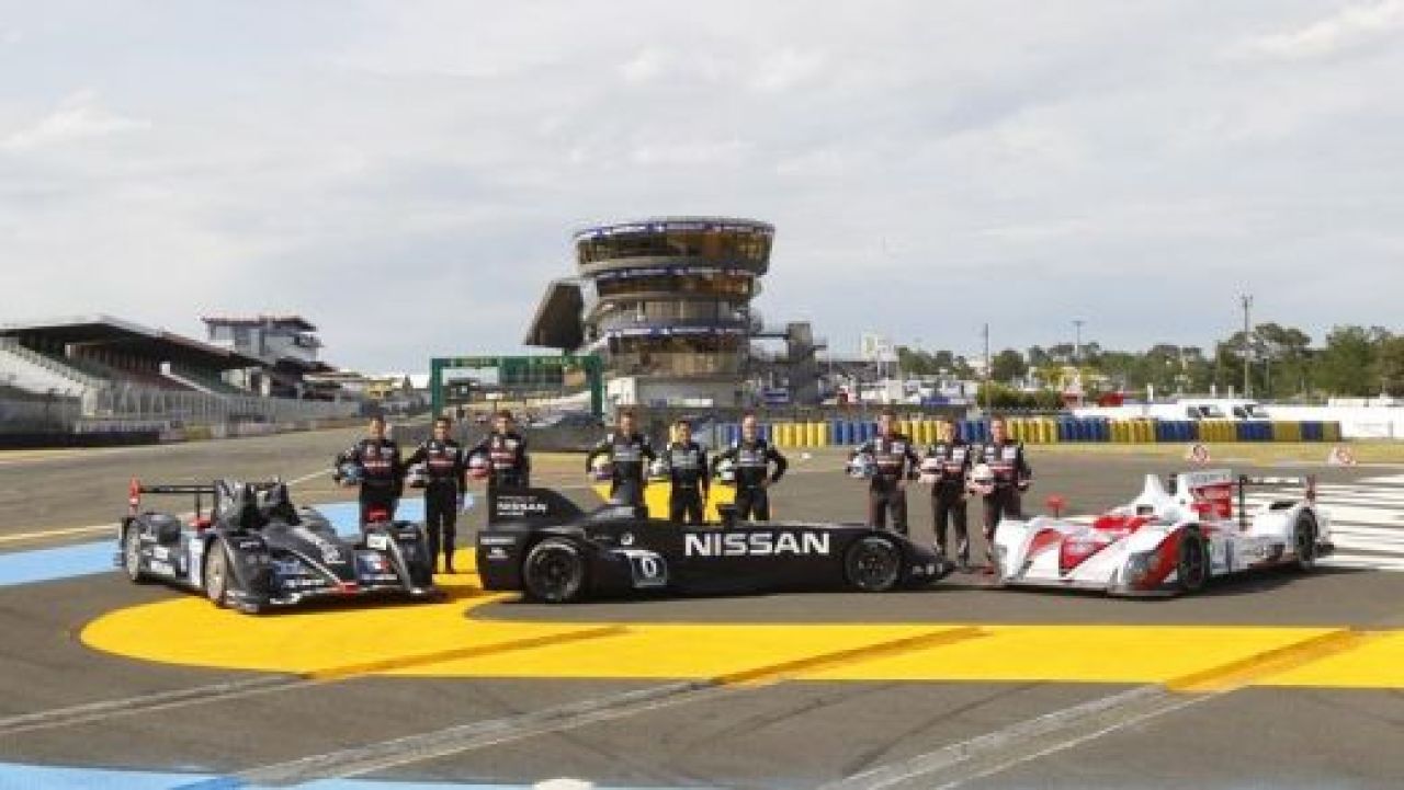Jocurile cu masini nu-i mai intereseaza. Vezi ce „avion” piloteaza acum castigatorii GT Academy!_13