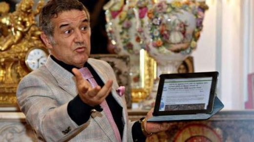 DOSARELE GIGI | Becali alearga cu teancul de bani dupa jucatori pe strada: Hai, ma, luati-i Imagini dementiale! Ce a facut cu fularul unei rivale ca sa scape din INFERN