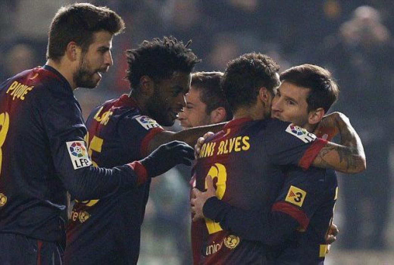 Camp nou a inghetat in ultimul minut! Malaga a egalat in 10 oameni! Puyol a facut criza de nervi pe teren! VIDEO Barcelona 2-2 Malaga_1