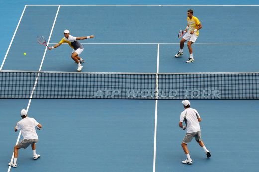 La dublu stam bine: Tecau, Hanescu si perechea Begu / Niculescu, in turul 2 la Australian Open! 5 capi de serie, eliminati in a 3-a zi a turneului: