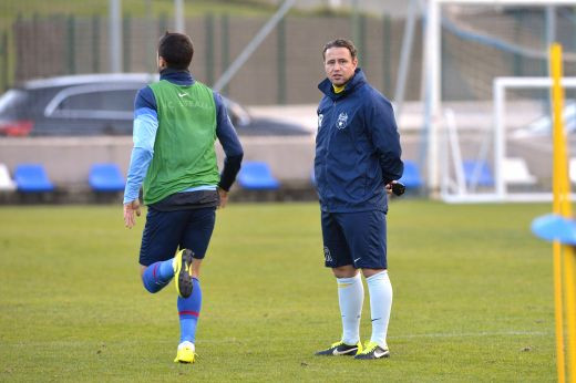 Rapa a debutat in tricoul Stelei: a jucat o repriza, apoi Reghe a revenit la varianta INTERZISA de Becali! Ce spune Meme despre prestatia lui Rapa: