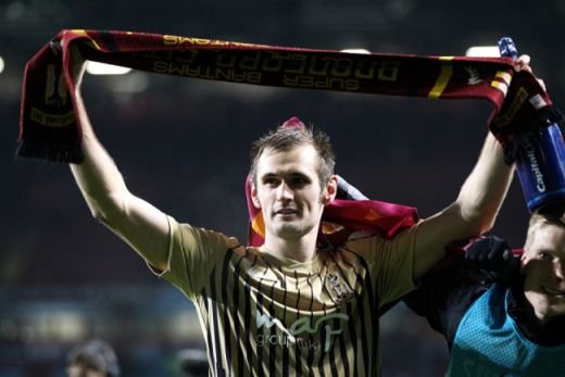 Cazul EMOTIONANT al unui fotbalist despre care vorbeste toata Anglia! A fugit din SUPERMARKET ca sa fie ZEU la echipa vietii! A uitat de bani pentru un vis genial