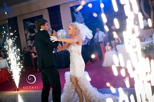 Cea mai frumoasa poveste de dragoste din Liga I! Secretul de milioane al golgeterului Rusescu! Cum arata femeia care il asteapta acasa dupa fiecare meci. SUPER FOTO_7