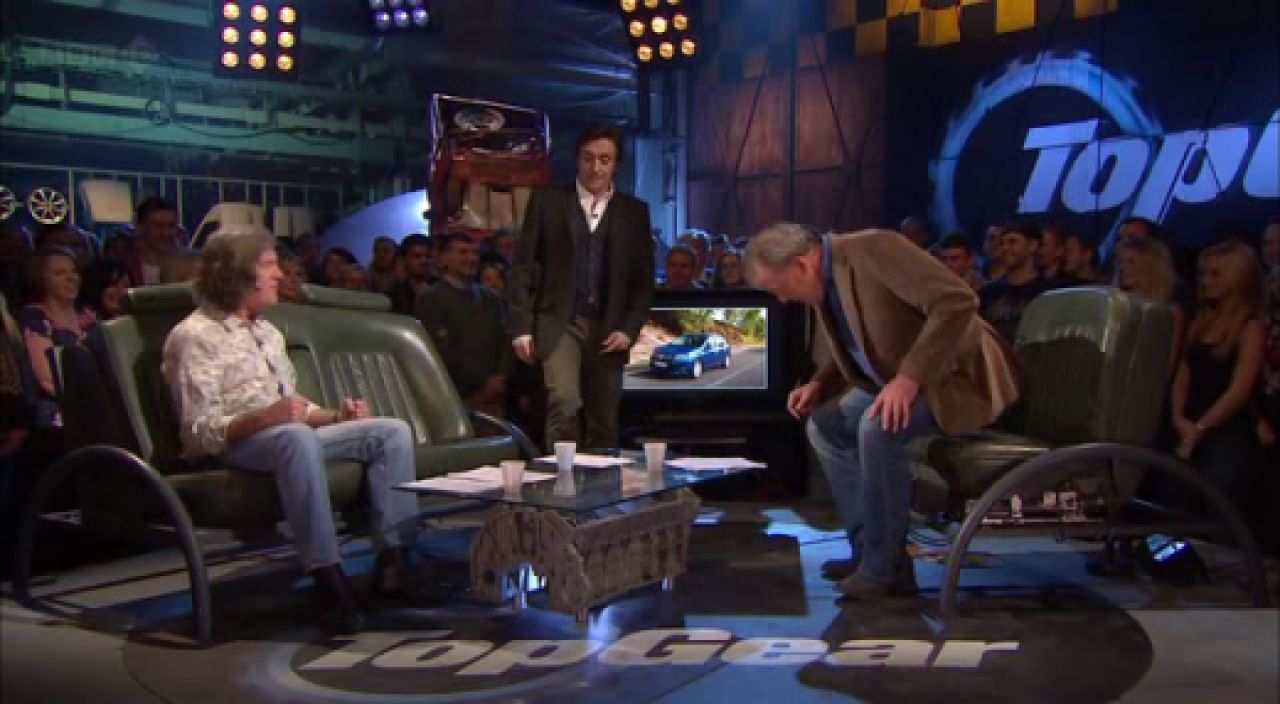 VIDEO Dacia, din nou vedeta la Top Gear! Cum au ras prezentatorii celei mai urmarite emisiuni din lume de Sandero!_2