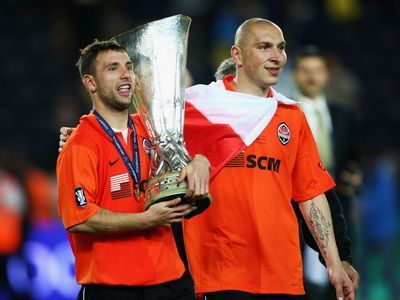 TRANSFER MARKET | Mircea Lucescu a facut transferul zilei: 35de milioane de euro! Beckham la PSG, Ajax a luat un jucator de la Barca! Un fost stelist a ajuns in Anglia! Un roman in topul transferurilor:_4