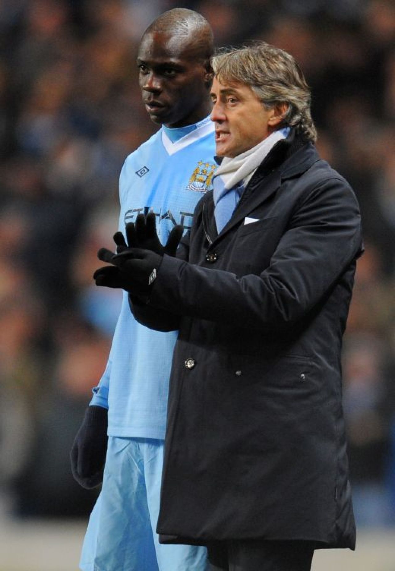 Galeria zilei: Mancini PLANGE dupa 'copilul lui'!