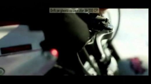 VIDEO Mai nebun si sinucigas decat Ken Block: motociclistul care fage legea la drift pe gheata!