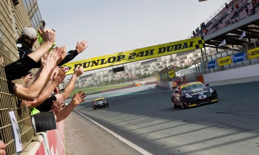 Viata unui pilot de curse nu e nici pe departe cum ati crede! Vezi ce se intampla cu adevarat pe circuit: