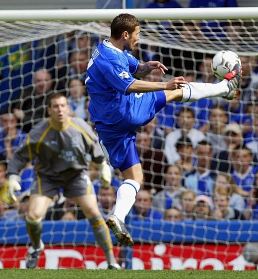 Torres o ia pe urmele lui MUTU! Chelsea si-a luat cea mai mare teapa din istorie! El Nino pleaca in Italia si il lasa pe Abramovici cu paguba! Galeria Zilei:_5