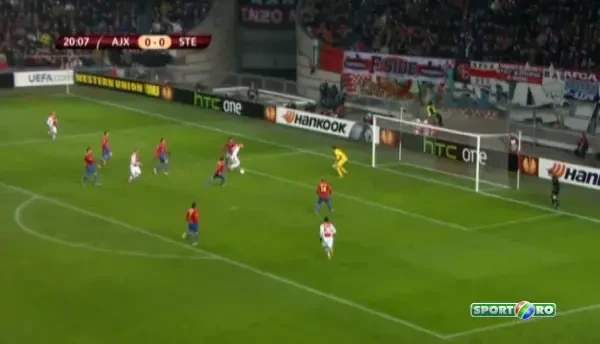 Aparaaaaa Tatarusanuuuu! Faza din care stelistii n-au inteles NIMIC! Ajax a ZBURAT pentru in careu, Tatarusanu a avut interventia meciului! VIDEO