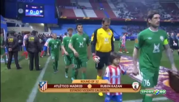 VIDEO Faza de cascadorii rasului la Atletico - Rubin! Portarul a comis-o in prelungiri, la un corner! Cum a fost pedepsit: