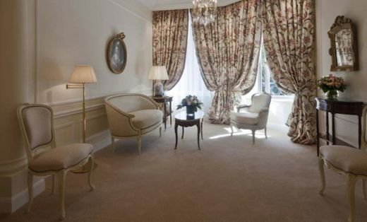 Beckham sta 5 luni in cel mai tare hotel din Europa: A costat 17.000 PE NOAPTE! E un apartament IMPERIAL de care te vei indragosti: FOTO_4