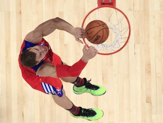 Galeria Zilei: Vest vs. Est in All Star Game! SHOW total: Vestul a castigat dupa un meci nebun, intre cele mai tari vedete din NBA CLICK AICI pentru FOTO:_15