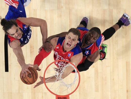 Galeria Zilei: Vest vs. Est in All Star Game! SHOW total: Vestul a castigat dupa un meci nebun, intre cele mai tari vedete din NBA CLICK AICI pentru FOTO:_16