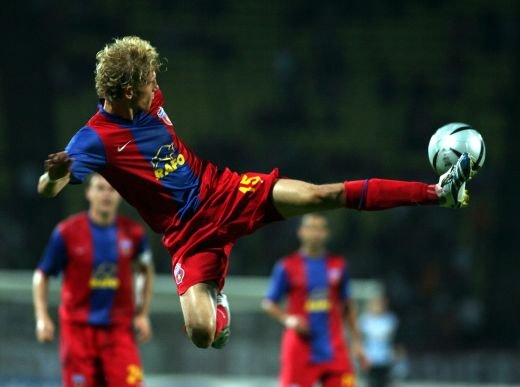 Cine sunt eu sa ma plang? 28 de ani am facut cel mai tare lucru din lume: AM JUCAT FOTBAL! Super cuvintele lui Mihaita N3su de ziua lui: